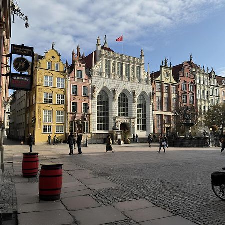 Flatbook - Old Town Apartments Ogarna Gdansk Bagian luar foto